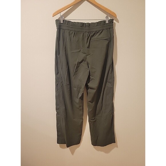 Athleta Trekkie High Rise Parachute Wide Leg Travel Pants 12 #533487 Aspen Olive - Picture 6 of 9